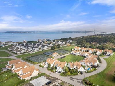 113 Newport Harbor Dr, Portsmouth, RI, 02871