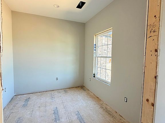4th image of 311 Wolverine Way