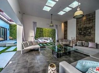 410 N La Jolla Ave, Los Angeles, CA 90048