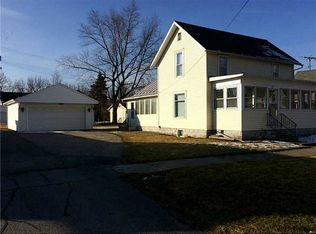 311 W Oak St, Payne, OH 45880