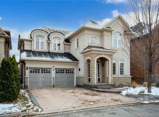 3488 Rebecca St, Oakville, ON L6L 6X9