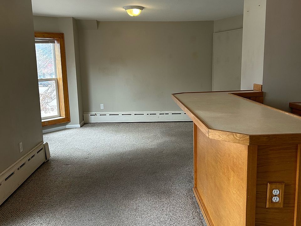 1st image of 1020 N 3rd St APT A
