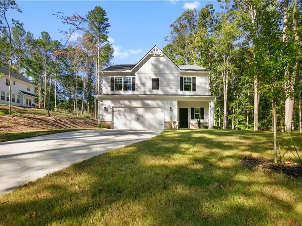 307 Shawnee Trl, Dallas, GA 30157