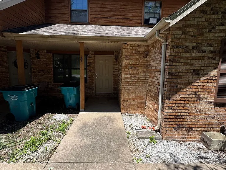 2991 W Village Ln #A-D — Photo 1