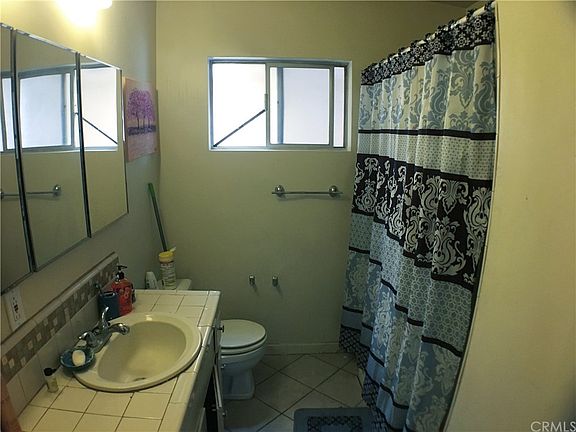 5th image of 840 Cedar Ave APT 9