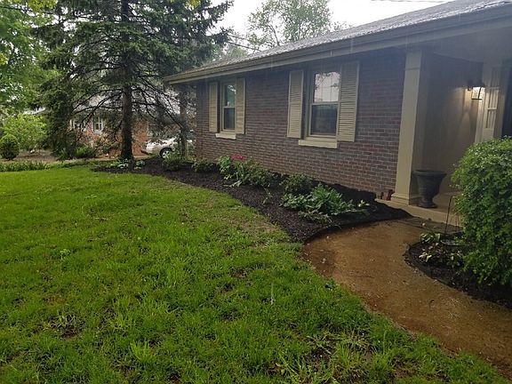 2nd image of 3248 Cornwall Dr