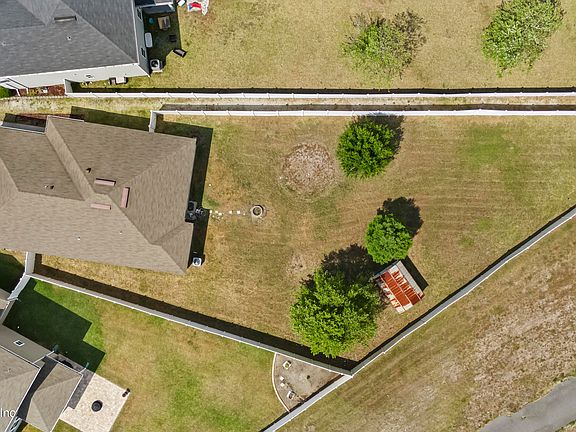 4th image of 15929 HUTTON Lane
