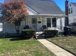19510 Dresden St, Detroit, MI 48205