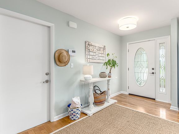 4th image of 9160 SE Yacht Club Circle