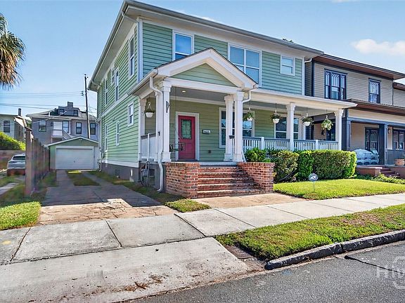 3rd image of 522 E 40th Street