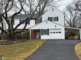 3219 E Hayes Rd, East Norriton, PA 19403