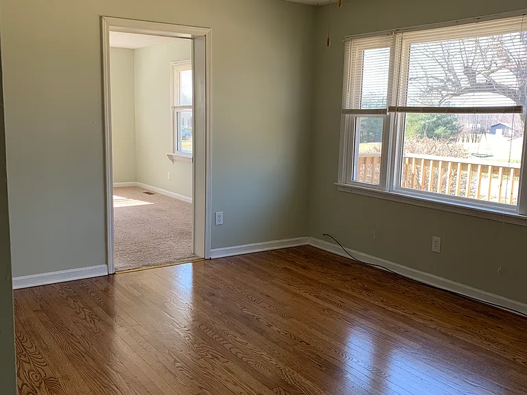 204 Saint Ambrose Church Ln — Photo 11