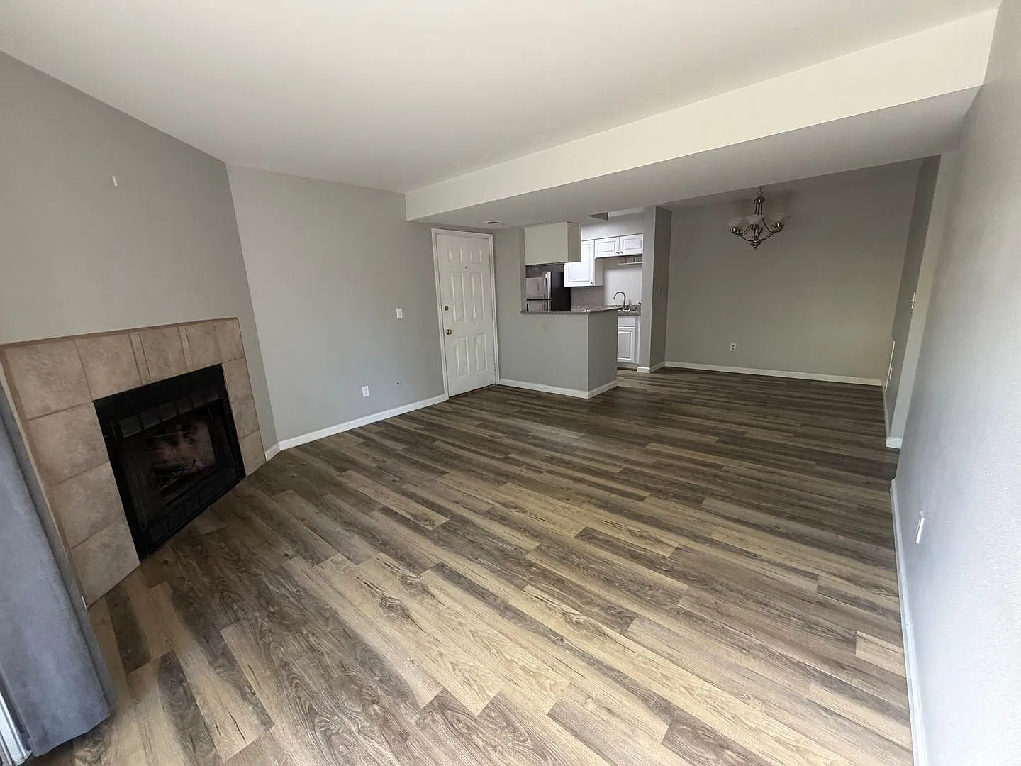 2-Bedroom Garden-Level Condo with Carport at Hunter Creek! — Photo 3