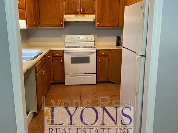 1100 S Gordon Ave, Adel, GA