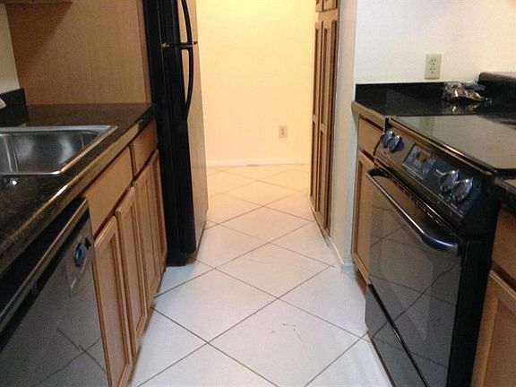 4th image of 2301 N Congress Ave APT 28
