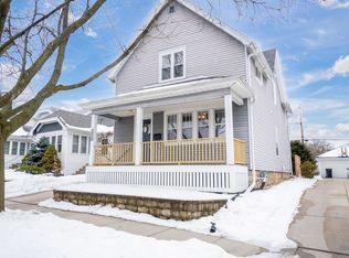 1359 N 64th St, Wauwatosa, WI 53213
