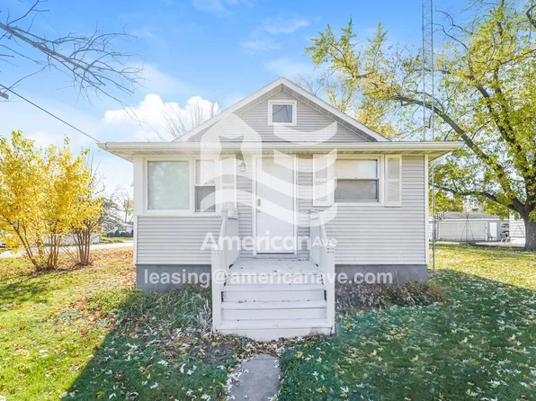 24805 Wilson St, Kansasville, WI 53139