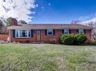 912 Windy Ridge Dr, Bedford, VA 24523