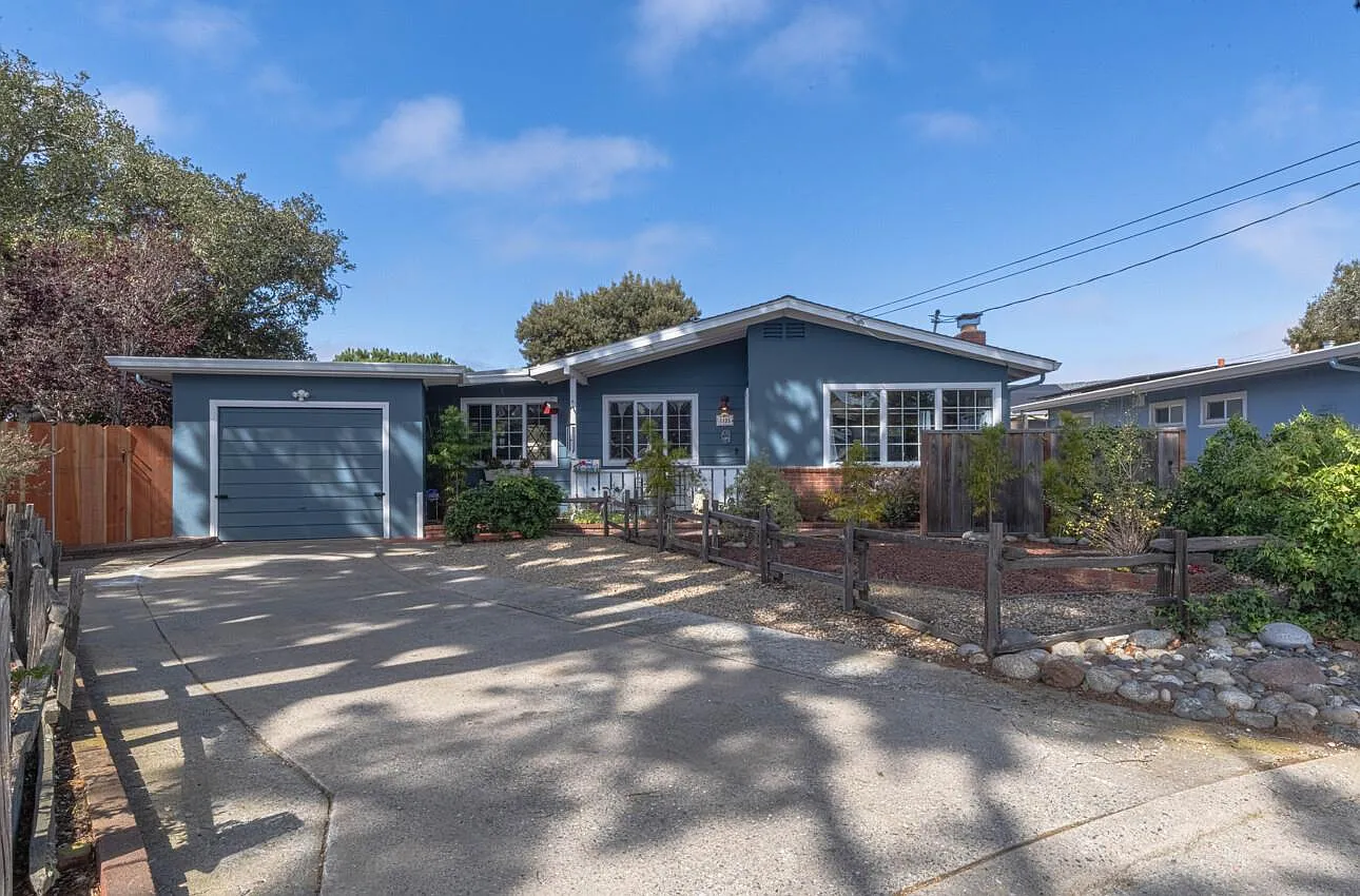 1135 Madera Ct photo 1