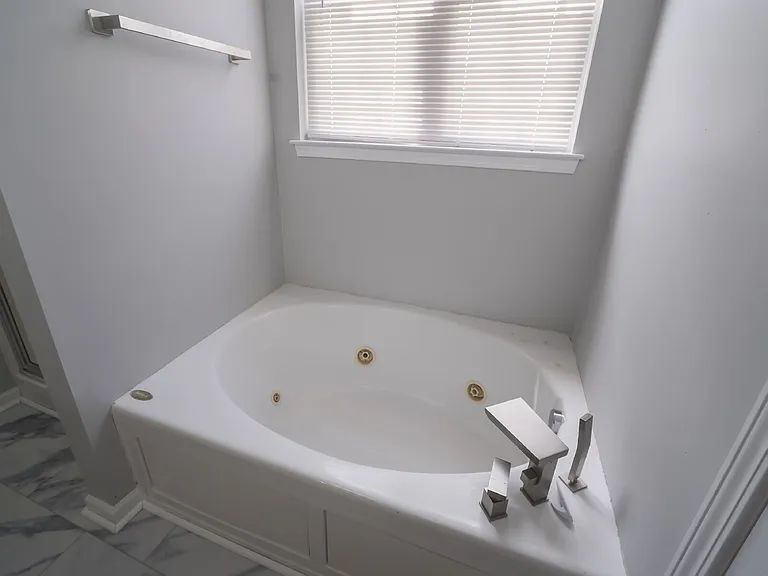 1030 Boxelder Ln — Photo 22