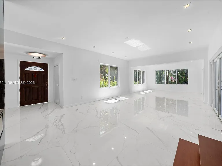 5824 Alton Rd — Photo 6