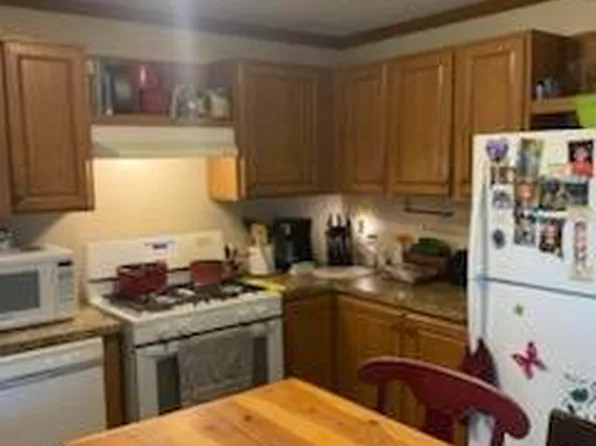 205 White Oak Dr, Morton, IL 61550