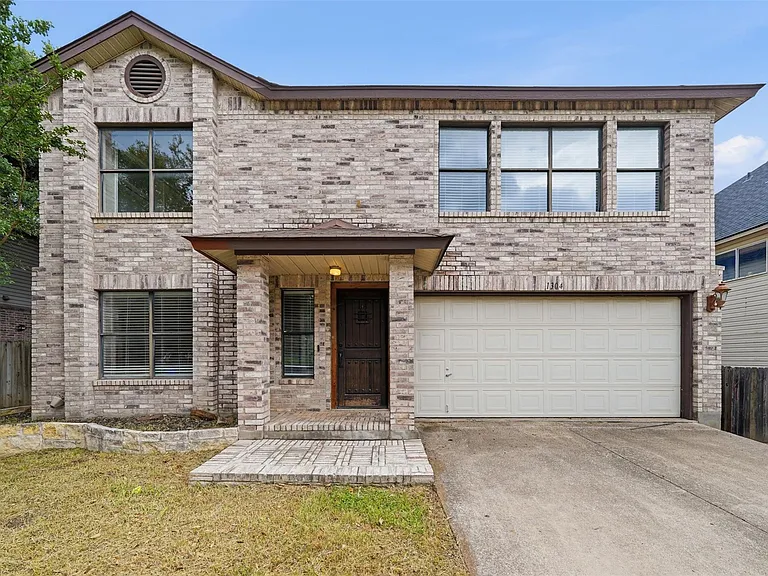 1304 Irene Dr — Photo 1