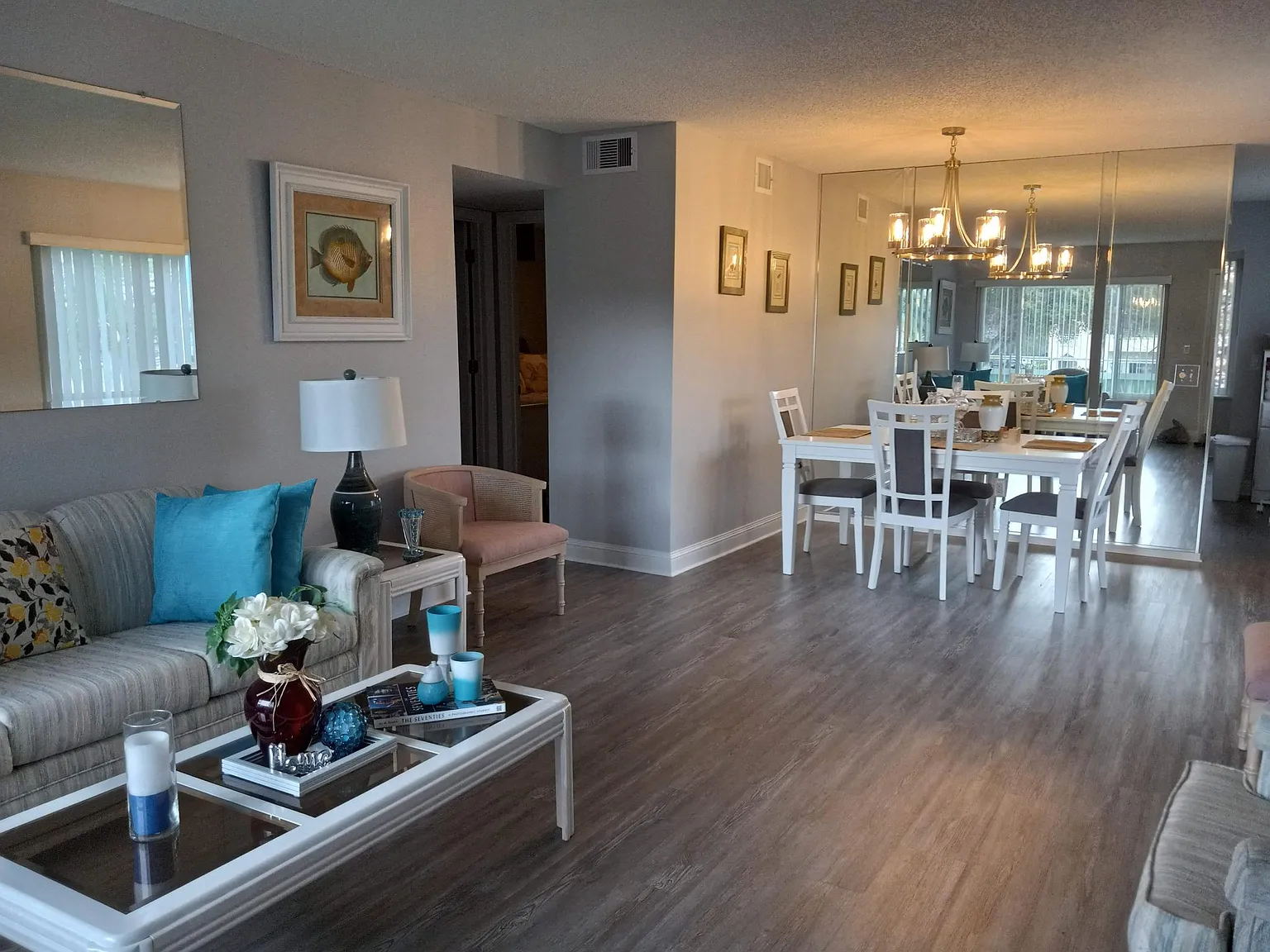 2 bed, 1100 sqft, $1,800 — Photo 2