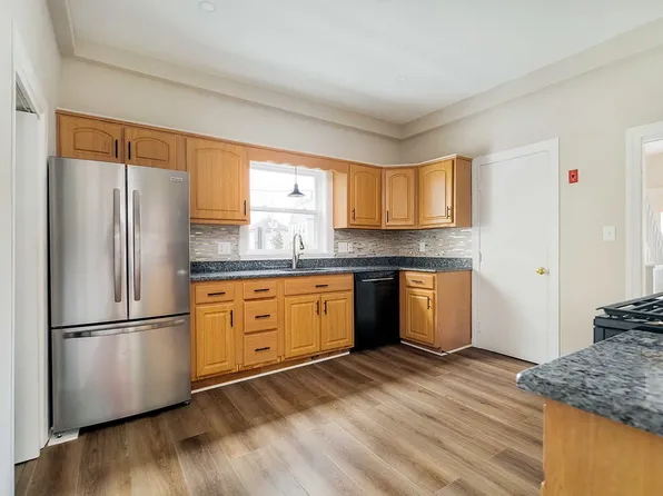130 Linden Ave, Malden, MA 02148