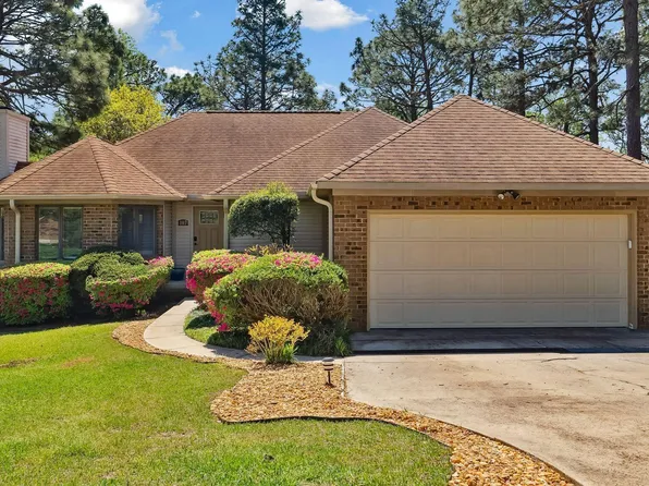 107 Pinnacle Court, West End, NC 27376