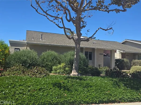 8565 Van Ness Ct Unit 701A, Huntington Beach, CA 92646