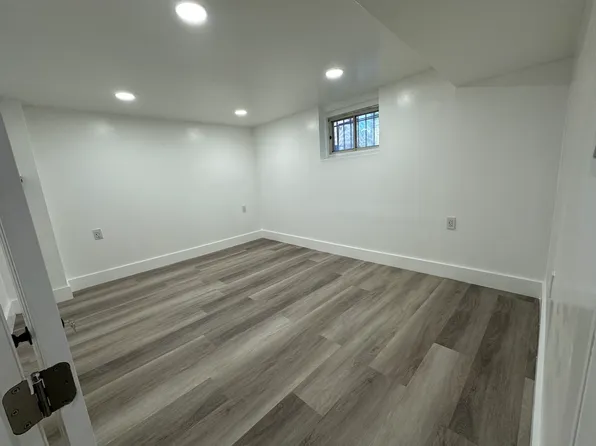 16 Bellair Pl Floor 1, Newark, NJ 07104