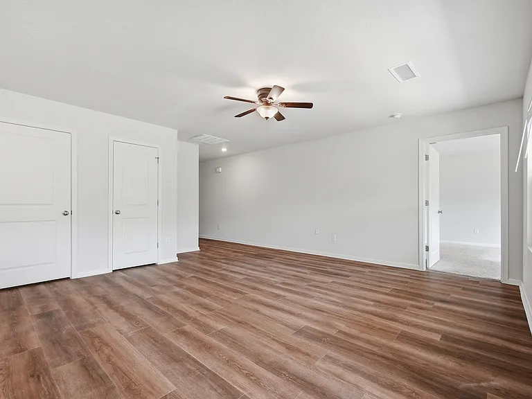 136 Pfitzer Ct — Photo 24