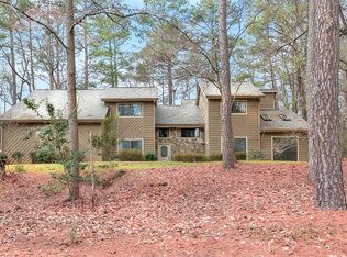 210 N Talbot Ct, Roswell, GA 30076