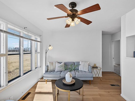 2nd image of 3121 Gilbertville Rd