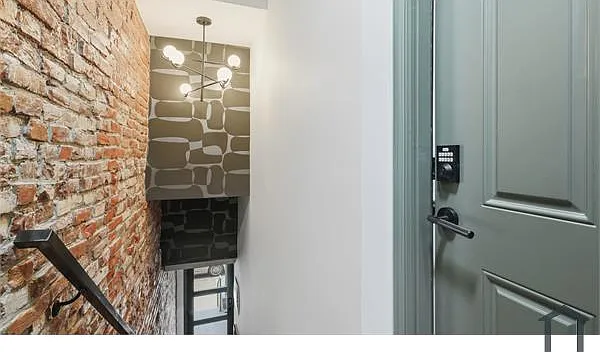 2 bed, $1,300 — Photo 3