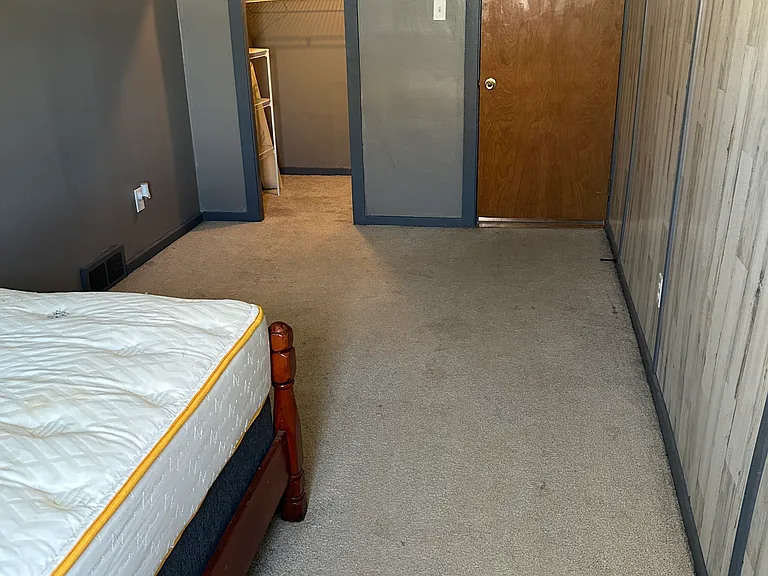 303 Holly St — Photo 4