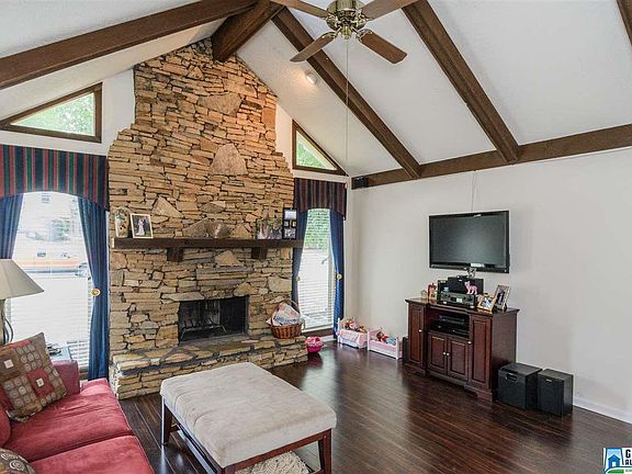 3rd image of 238 Cambo Dr