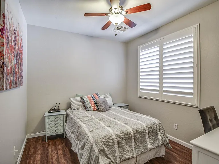 2567 E Brooks St — Photo 20