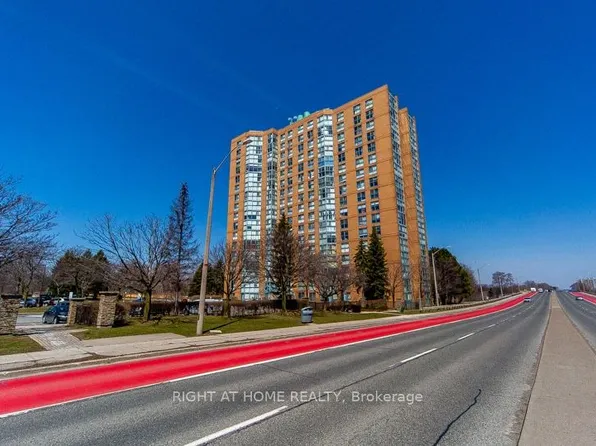 90 Dale Ave #803, Toronto, ON M1J 3N4