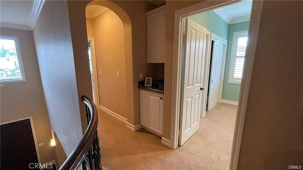 2 bed, 250 sqft, $2,500 — Photo 2