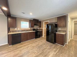 52 Ridgewood Ct, Stone Mountain, GA 30087