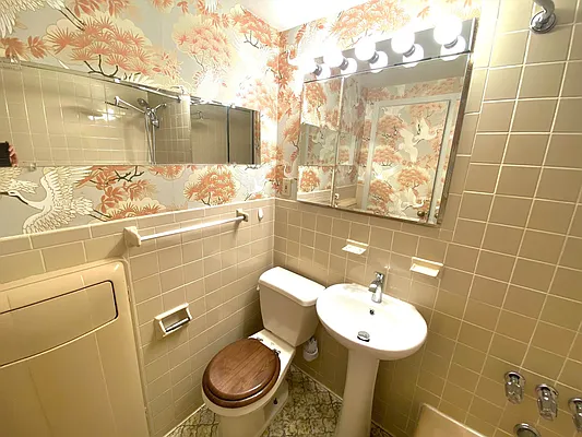 Rented by Compass | media 12