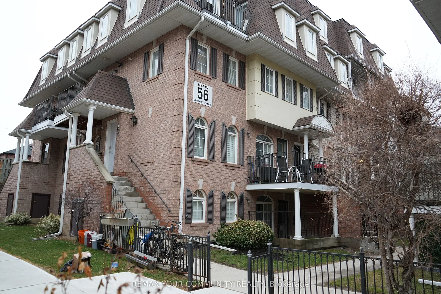 56 Sidney Belsey Cres #308 photo 1