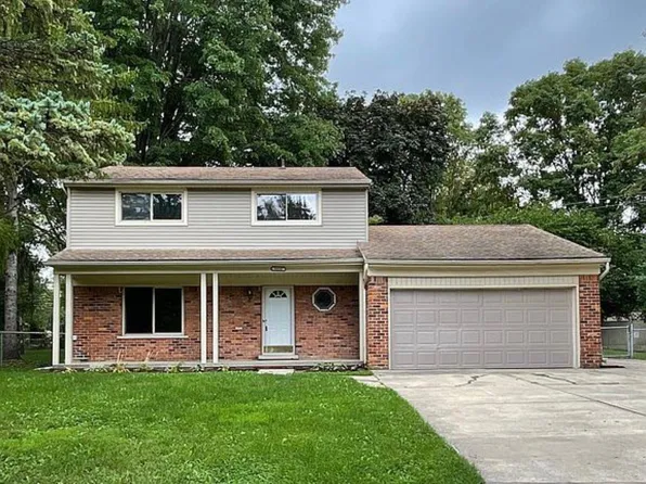 8834 Dublin Way, Sterling Heights, MI 48314