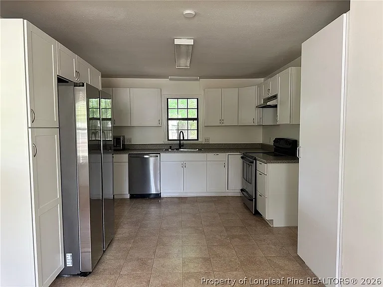 4945 Redwood Dr — Photo 10