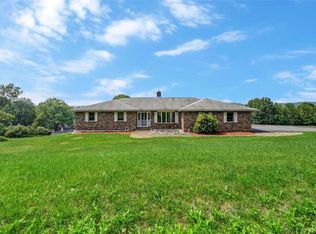281 Appenzell Ter, Stroudsburg, PA 18360