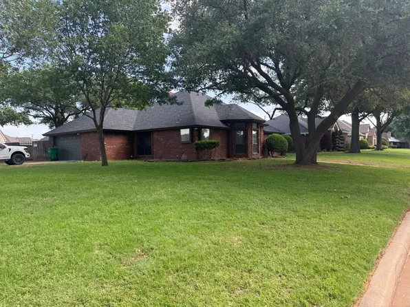 826 Arapaho Dr, Burkburnett, TX 76354