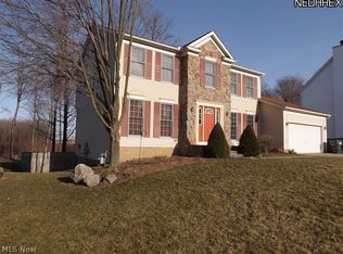 3631 Durham Dr, Barberton, OH 44203