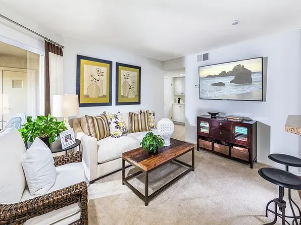 414 Stanford Ct, Irvine, CA 92612